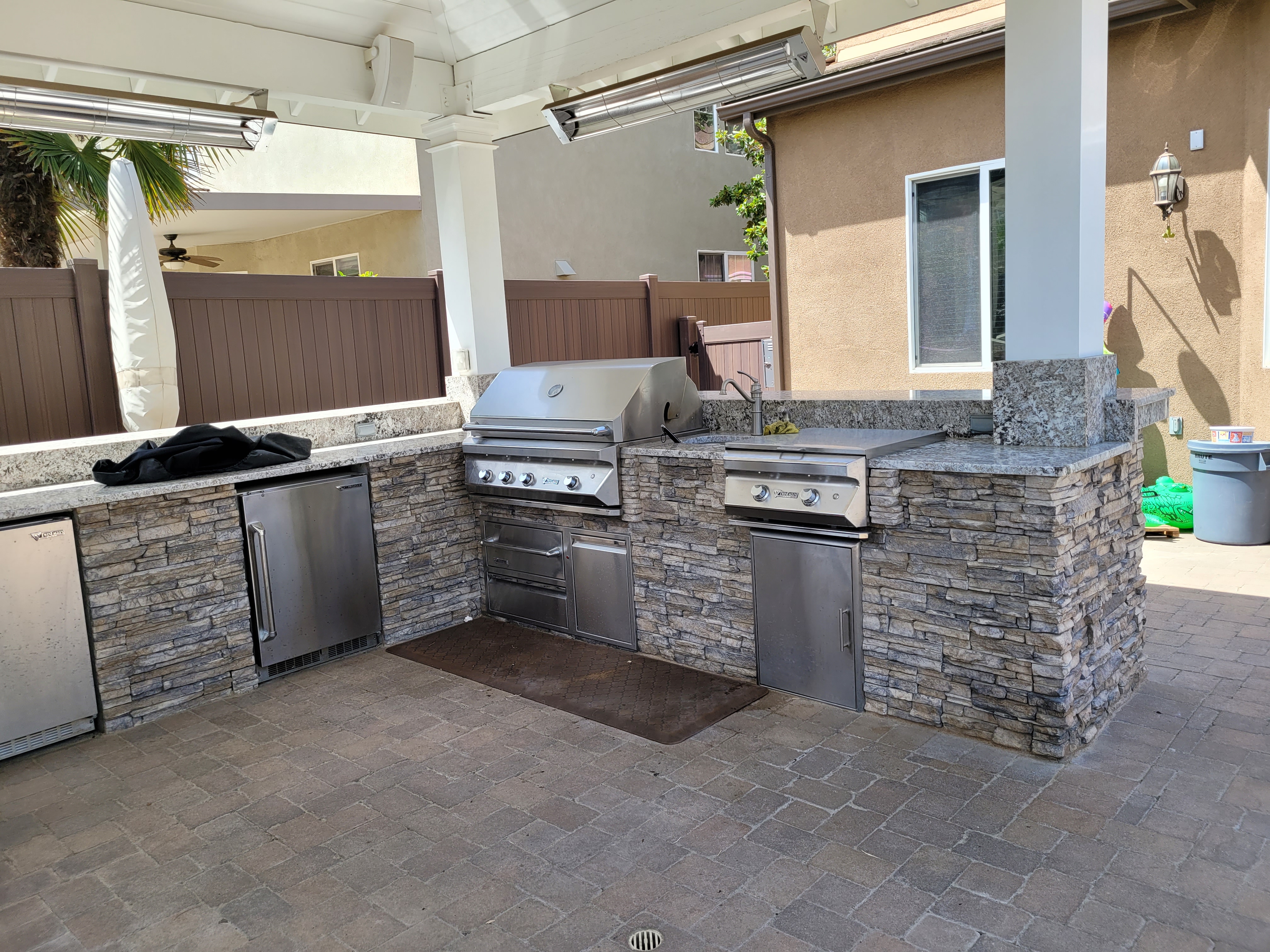 Barbeques - New Generation Construction
